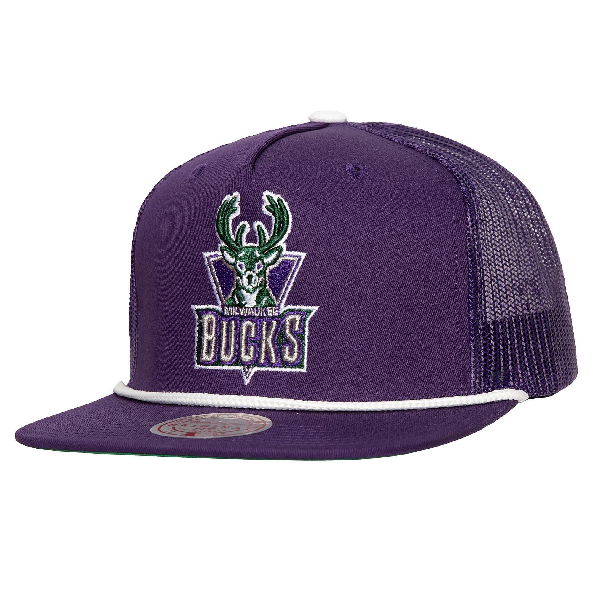 Бейсболка Mitchell & Ness Roper Trucker HWC Milwaukee Bucks Hat