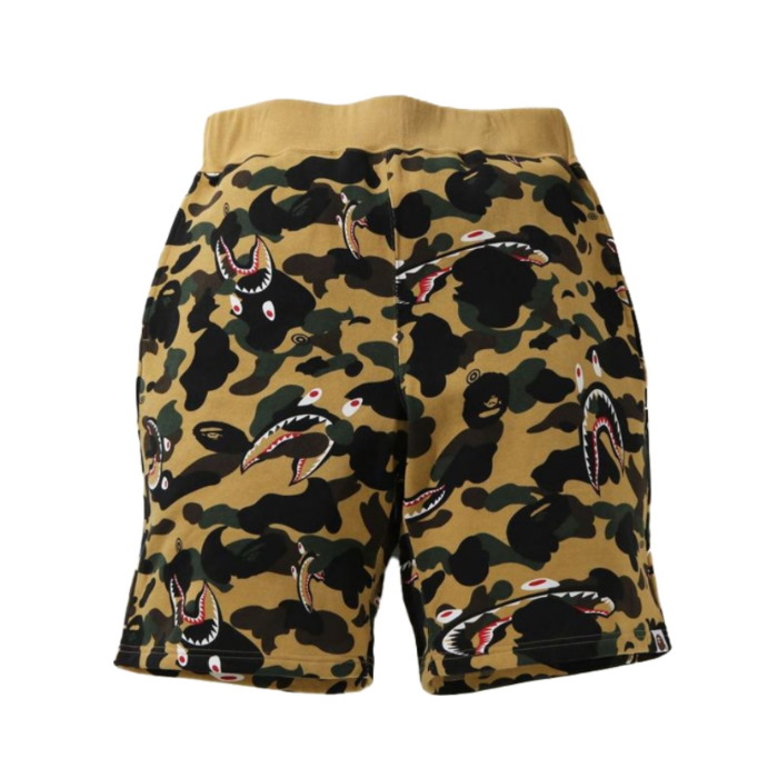 Спортивные шорты BAPE Shark 1st Camo Wide Sweat Shorts Yellow