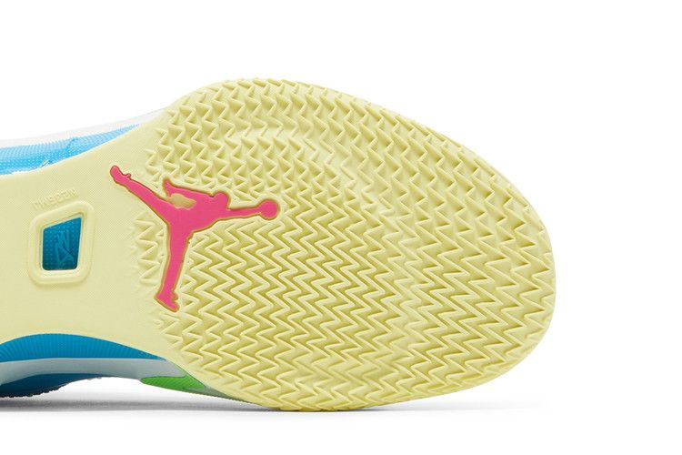 Кроссовки Luka Doncic x Air Jordan 36 Low PF 'Laser Blue'