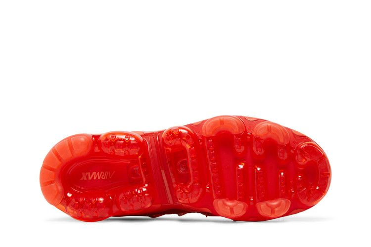 Кроссовки Nike Wmns Air VaporMax Plus 'Triple Orange'