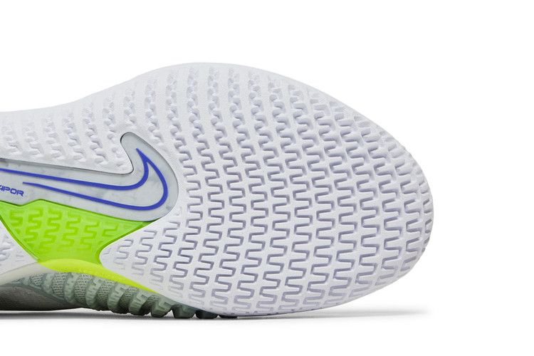 Кроссовки Wmns NikeCourt React Vapor NXT 'Photon Dust Court Purple'