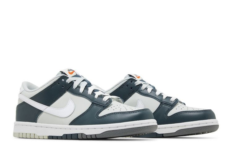 dunk-low-premium-gs-split-deep-jungle-fb9109-300_07