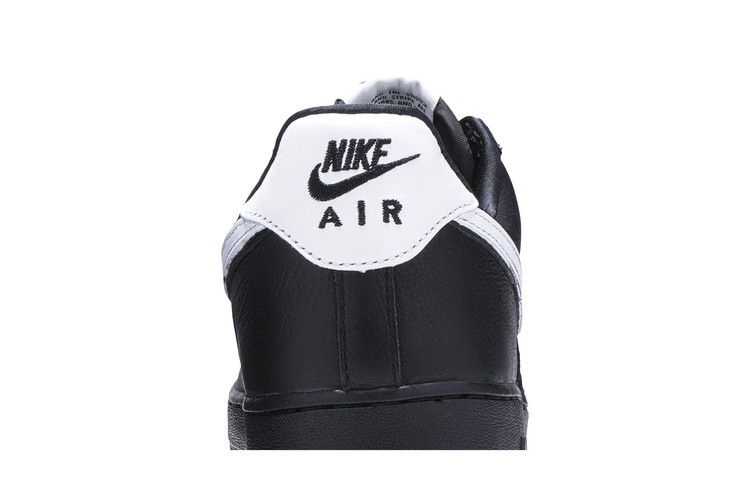 Кроссовки Nike Air Force 1 Low Retro QS 'Black White'
