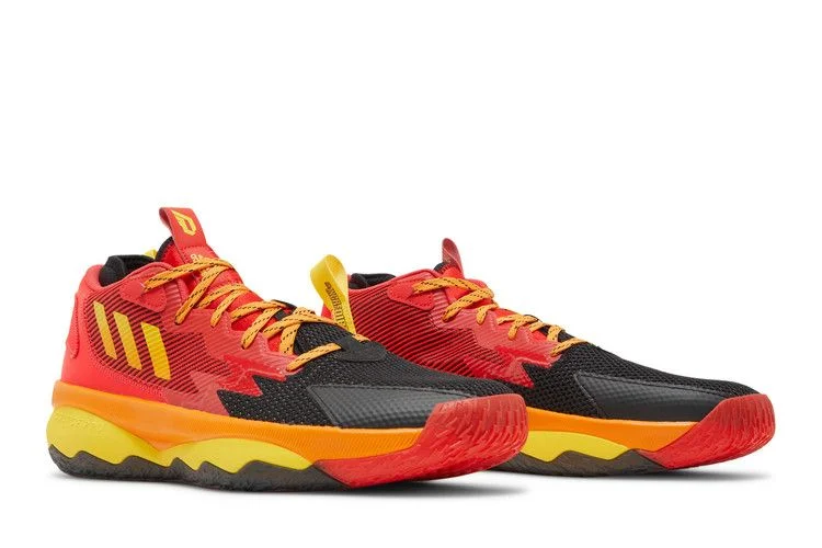Krossovki-Pixar-x-adidas-Dame-8-Mr.-Incredible-7