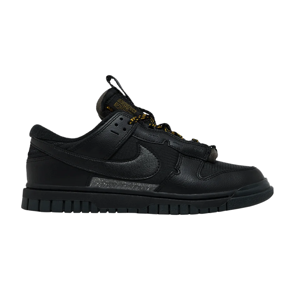 Krossovki-Nike-Air-Dunk-Jumbo-Black-Gold