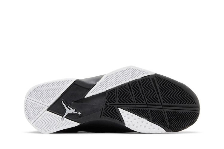 Кроссовки Air Jordan True Flight 'Black Metallic Gold'
