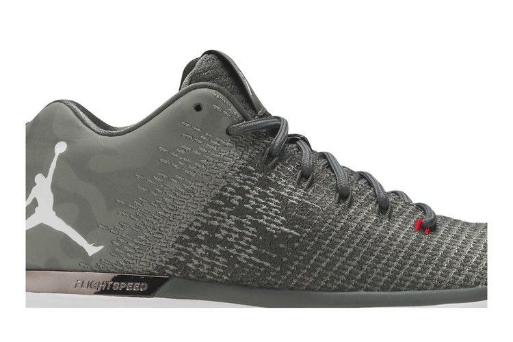 air-jordan-31-low-camo-897564-051_01