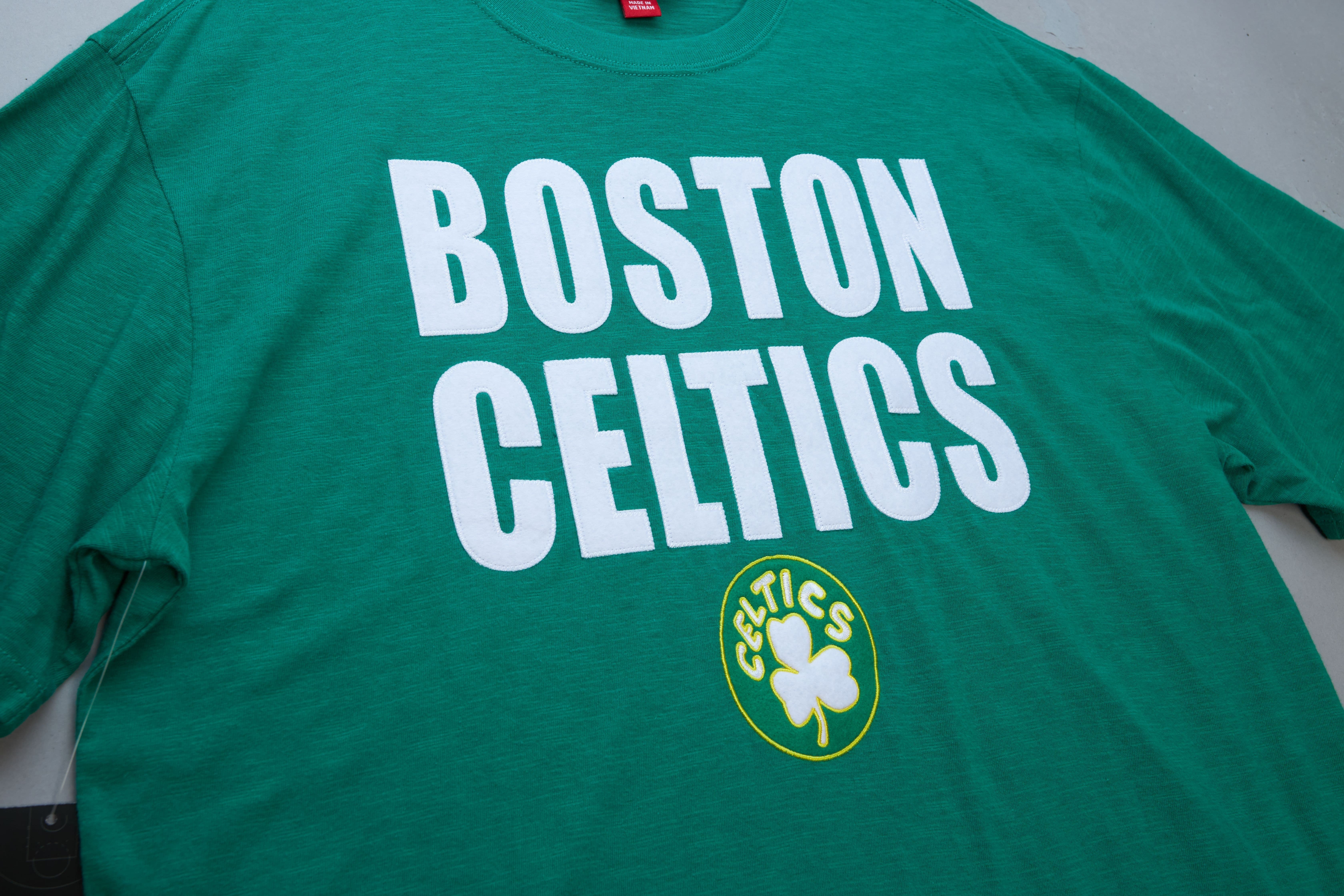Футболка Mitchell & Ness Legendary Slub SS Boston Celtics T-Shirt