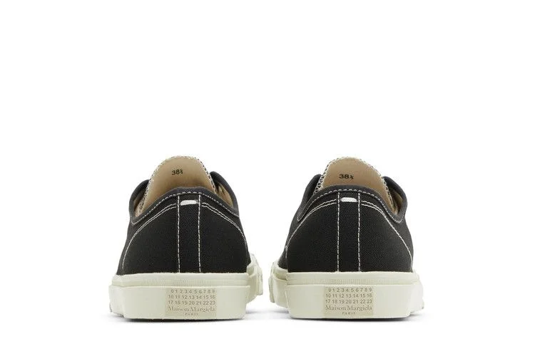 Кроссовки Maison Margiela Wmns Tabi Low 'Black White'