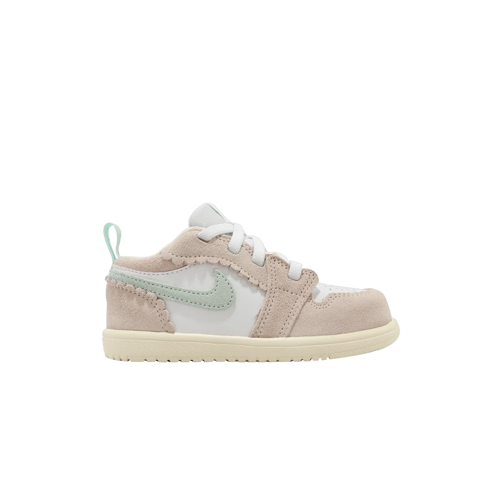 Krossovki-Air-Jordan-1-Low-ALT-SE-TD-Scalloped-Edge