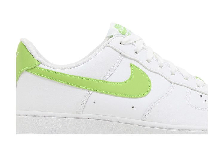 Кроссовки Nike Wmns Air Force 1 '07 'White Action Green'