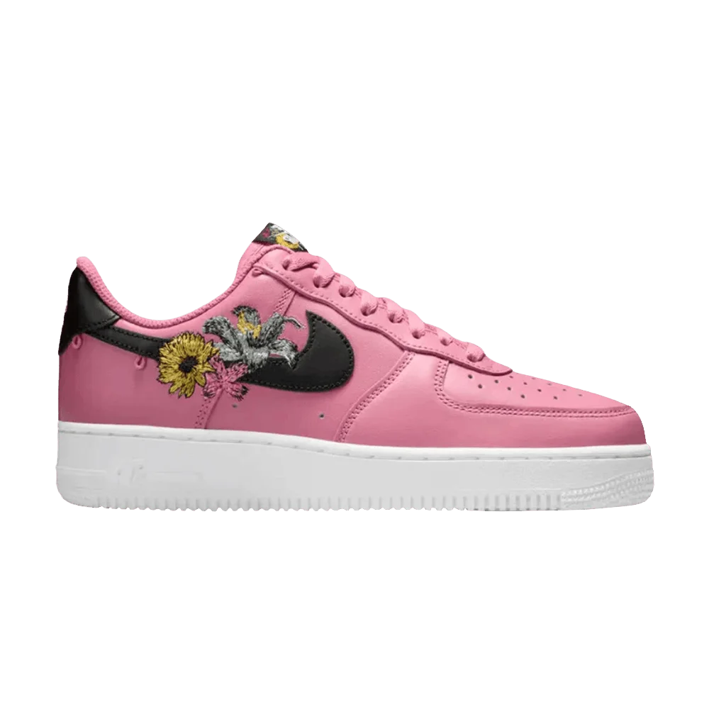 Krossovki-Wmns-Nike-Air-Force-1-Low-Premium-Now-Accepting-All-Flowers-Peony