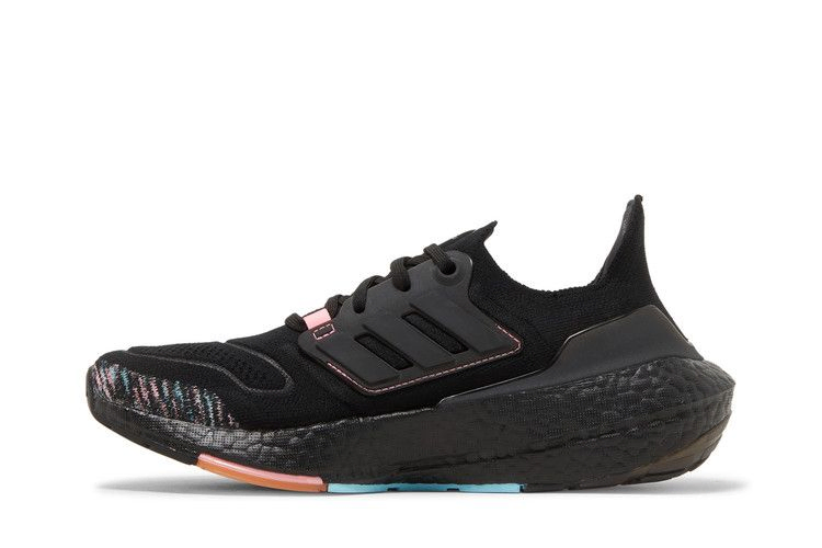 Кроссовки adidas Wmns UltraBoost 22 'Black Beam Pink'