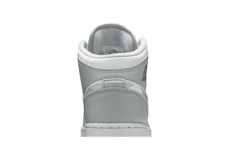 air-jordan-1-mid-se-gs-swoosh-logo-grey-camo-dd3235-100_06