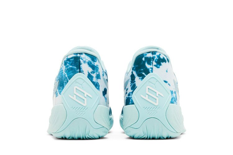 wmns-stewie-2-water-378318-02_05