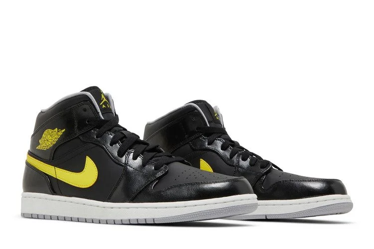 Krossovki-Air-Jordan-1-Mid-Yellow-7