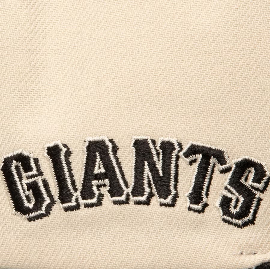 Mitchell-Ness-Cream-Black-San-Francisco-Giants-Logo-Snapback-Hat-2