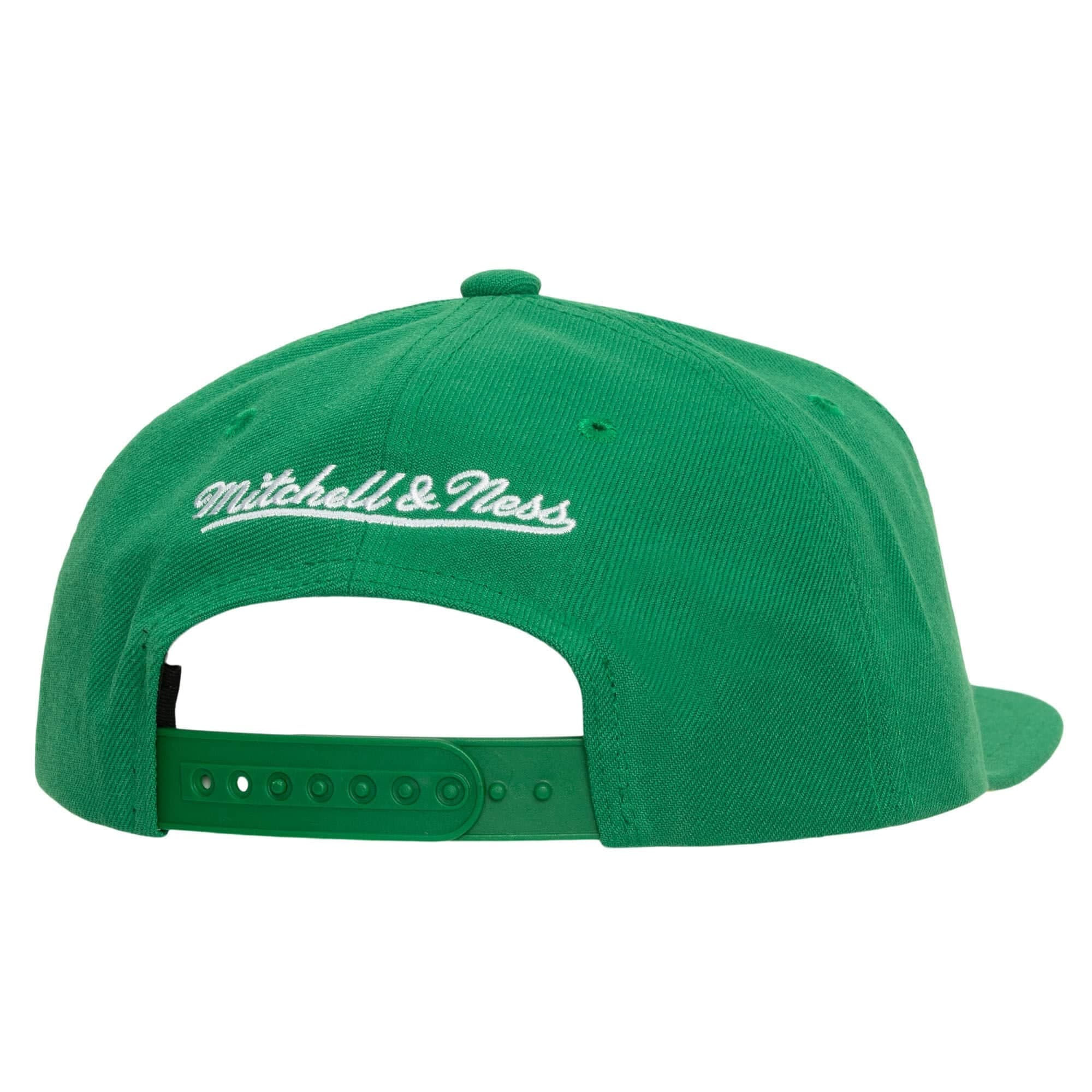 Dead-Remix-Deadstock-Snapback-HWC-Boston-Celtics-Hat-1