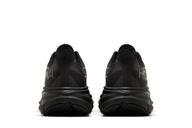 wmns-clifton-9-triple-black-1127896-bblc_05