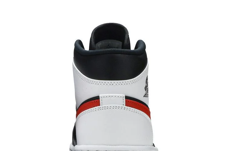 Кроссовки Air Jordan 1 Mid 'Chile Red'