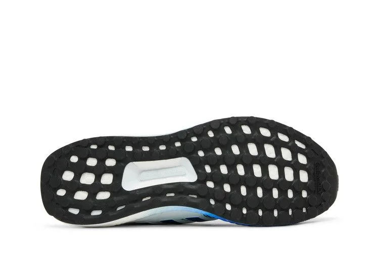 Krossovki-adidas-UltraBoost-4.0-DNA-White-Bold-Blue-3