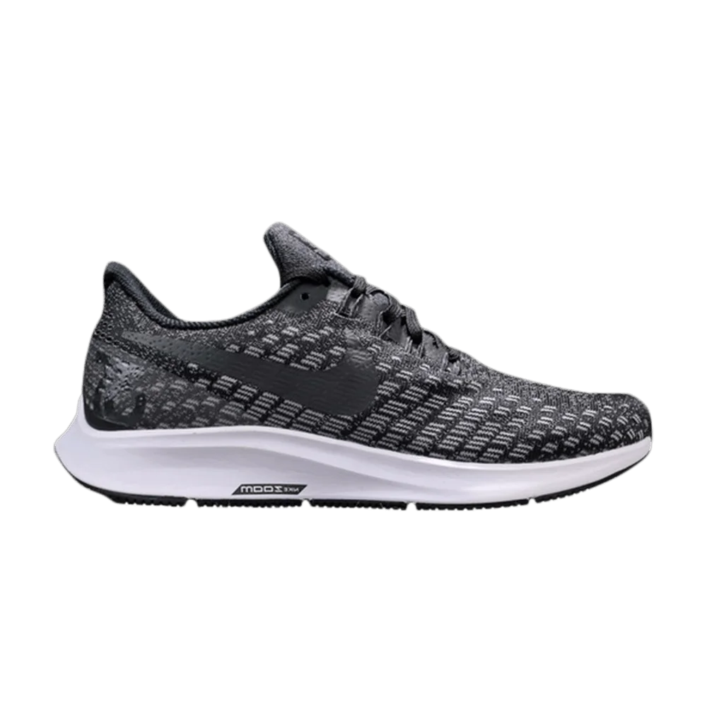 Krossovki-Nike-Air-Zoom-Pegasus-35