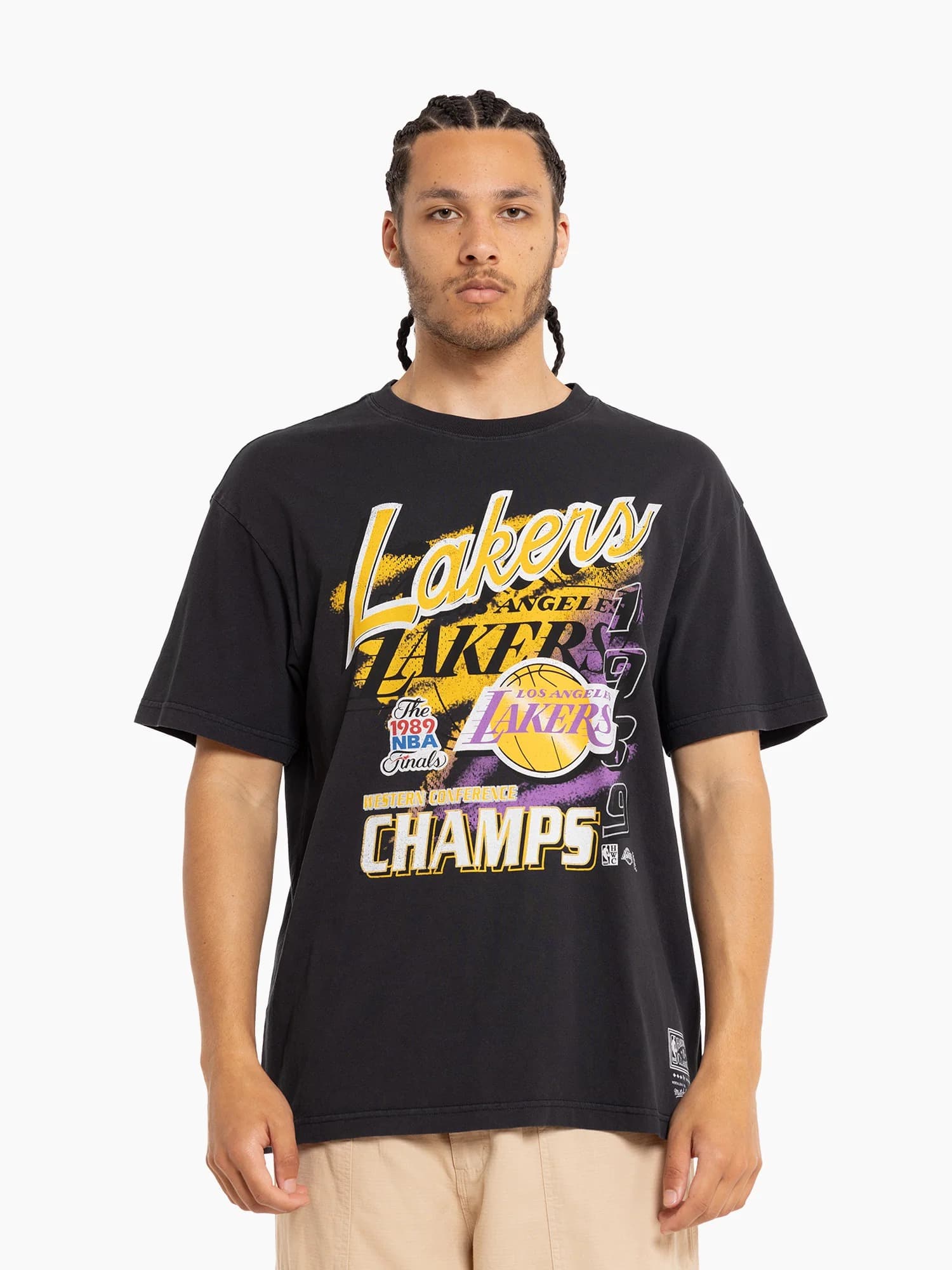 Mitchell-Ness-Los-Angeles-Lakers-Script-Conference-Champs-Vintage-NBA-T-Shirt-3