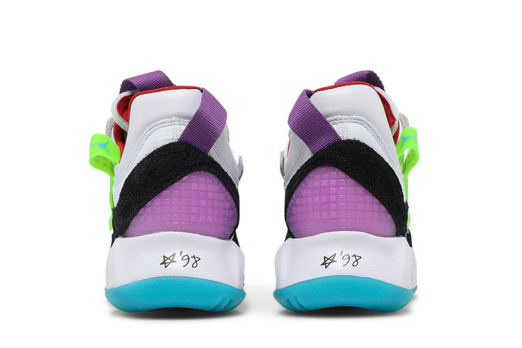 wmns-jordan-ma2-women-in-power-cw5992-100_05