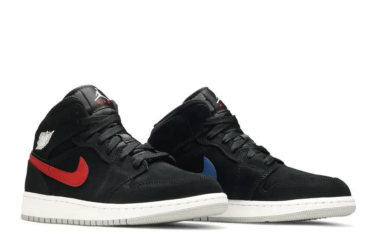 Krossovki-Air-Jordan-1-Retro-Mid-GS-Black-University-Red-7