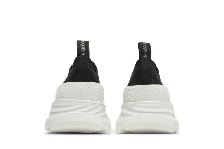 Кроссовки Alexander McQueen Tread Slick 'Black Off White'