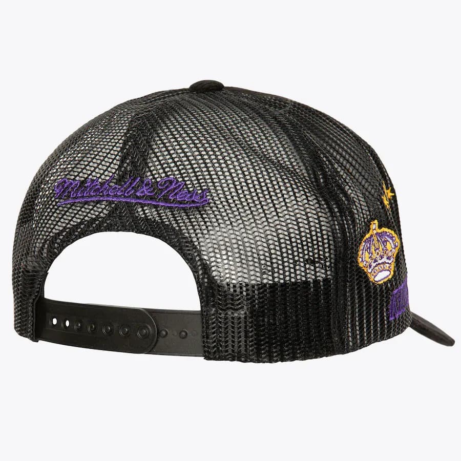 Бейсболка Mitchell & Ness Black Los Angeles Kings Times Up Trucker Adjustable Hat