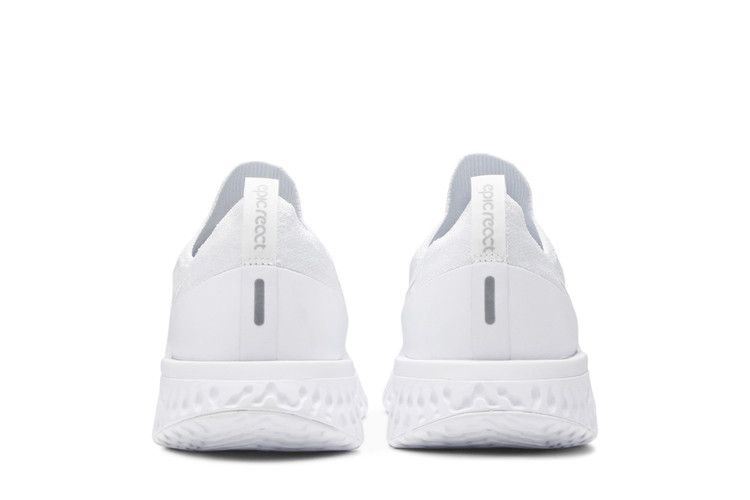 Кроссовки Nike Epic React Flyknit 'Triple White'