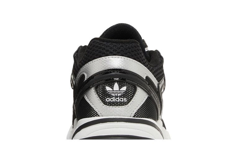 Кроссовки adidas Wmns Astir 'Black White'