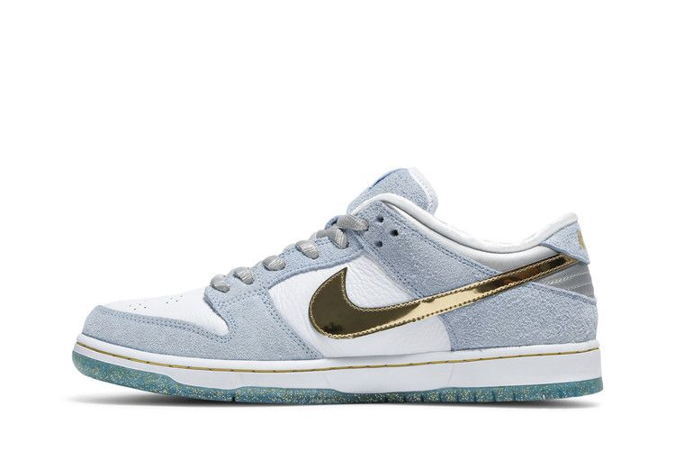 Кроссовки Sean Cliver x Nike Dunk Low SB 'Holiday Special' Special Box
