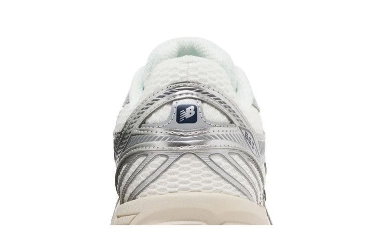 Krossovki-New-Balance-860v2-White-Silver-6