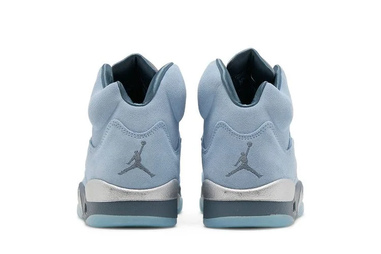 Кроссовки Wmns Air Jordan 5 Retro 'Blue Bird'