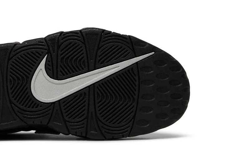 Кроссовки Nike Wmns Air More Uptempo 'Black Metallic Silver'