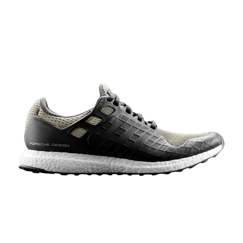 Krossovki-Porsche-Design-x-adidas-UltraBoost-Trainer