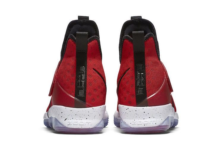 lebron-14-university-red-852405-600_03