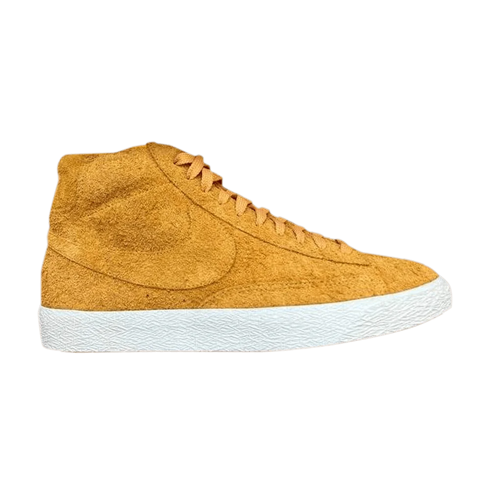 Krossovki-Nike-Blazer-Mid-09-ND-Mustard