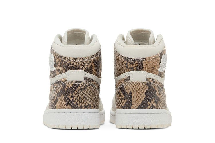 Кроссовки Wmns Air Jordan 1 Retro High Premium 'Phantom'