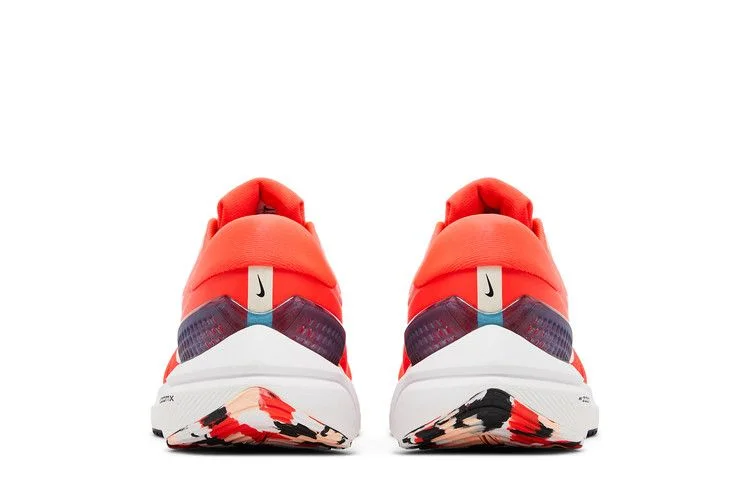 Кроссовки Nike Air Zoom Vomero 16 'Bright Crimson'