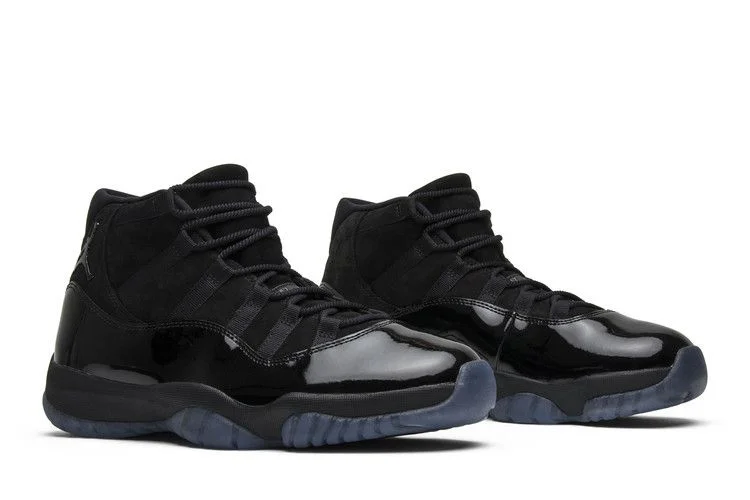 Krossovki-Air-Jordan-11-Retro-Cap-and-Gown-7