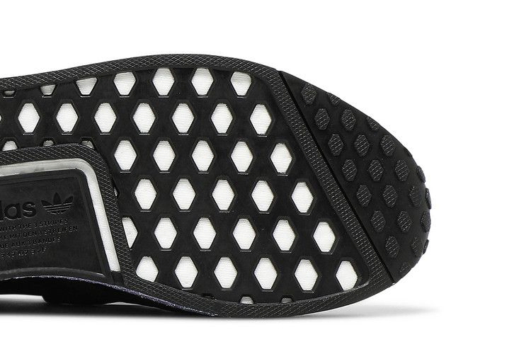 Кроссовки Adidas NMD_R1 V2 'Black Speckled'