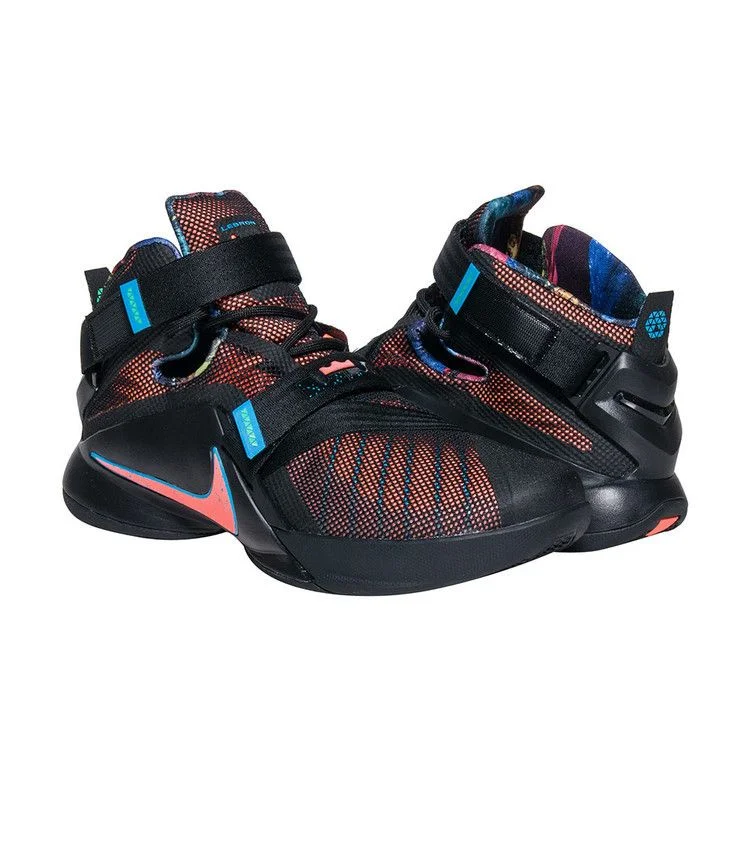 Krossovki-Nike-LeBron-Soldier-9-OKC-1