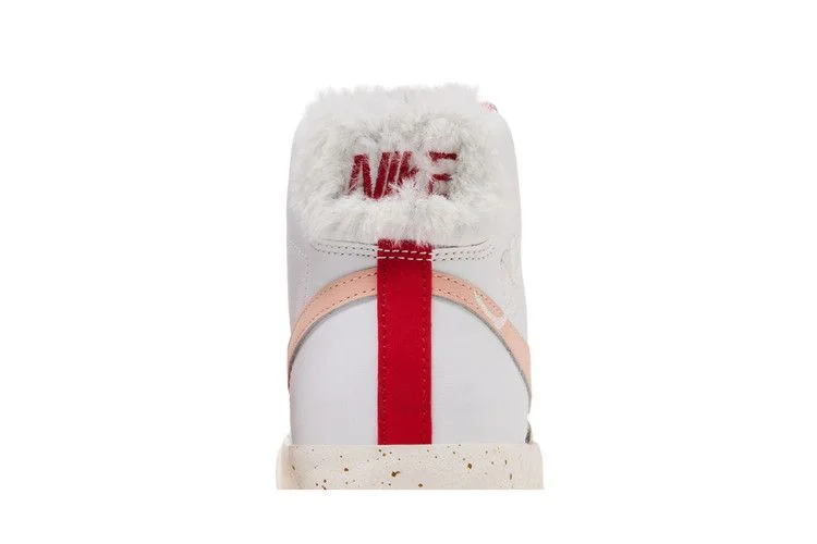 Кроссовки Nike Wmns Blazer Mid Premium 'Leap High'