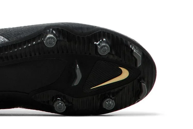 Krossovki-Nike-Phantom-GT2-Academy-DF-MG-Black-Metallic-Gold-4
