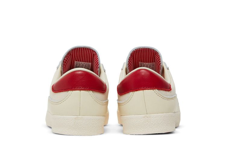 Кроссовки Adidas Puig Indoor 'Cream White Scarlet'