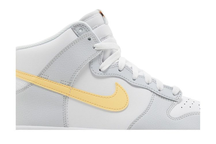 Кроссовки Nike Wmns Dunk High 'Platinum Melon Tint'