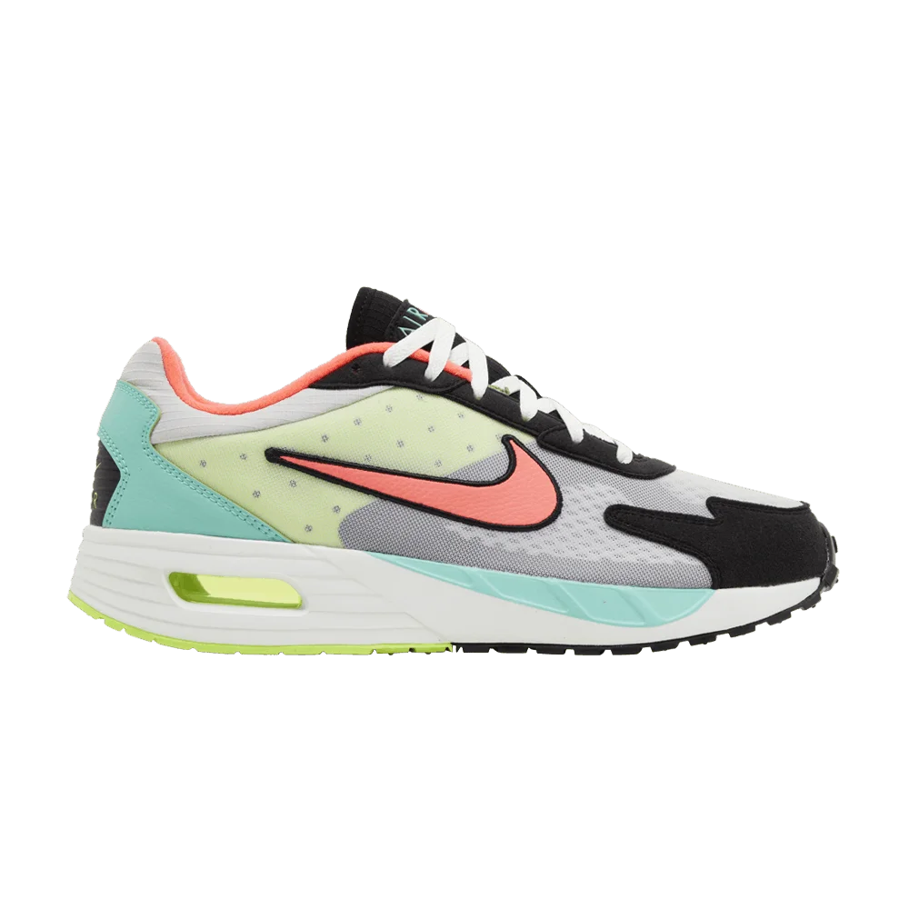 Кроссовки Nike Air Max Solo 'Hot Punch'